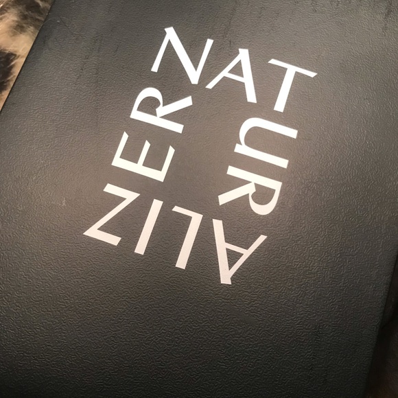 Naturalizer Sandals w/heel. Silver shimmer. Brand new. Style Vanessa2. Size 12M. - Picture 5 of 5